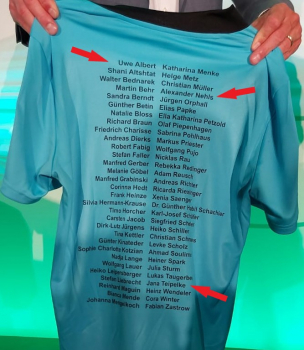 Trikot mit Namen.jpg
