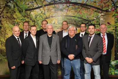 Gruppenbild - von links: Martin Pfefferkorn, Frank Behrmann, Gerhard Haase, Klaus Dräger, Hans Cassel, Hans Albert Neumann, Klaus Lücke, Alexander Nehls, Alexander Teuscher, Werner Tank