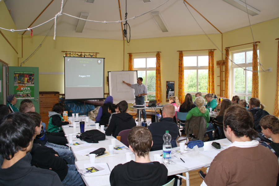 2010-10-02_anwaerter_10.JPG