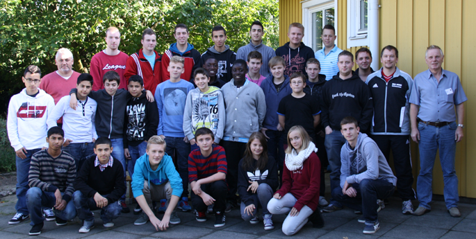 tl_files/Bildergallerien/Anwaerterlehrgang 09-2012/anwaerterlehrgang_092012.png